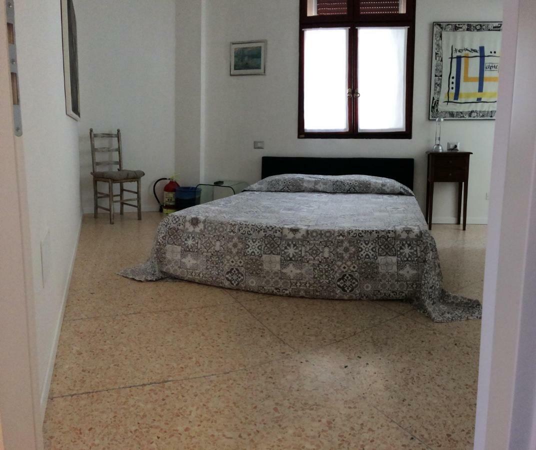 فندق Joy Living ساندرا المظهر الخارجي الصورة
